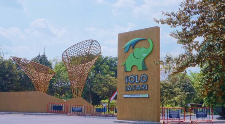 Solo Safari , Indonesia